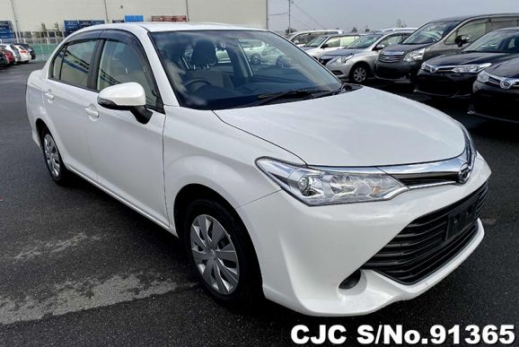 2015 Toyota / Corolla Axio Stock No. 91365
